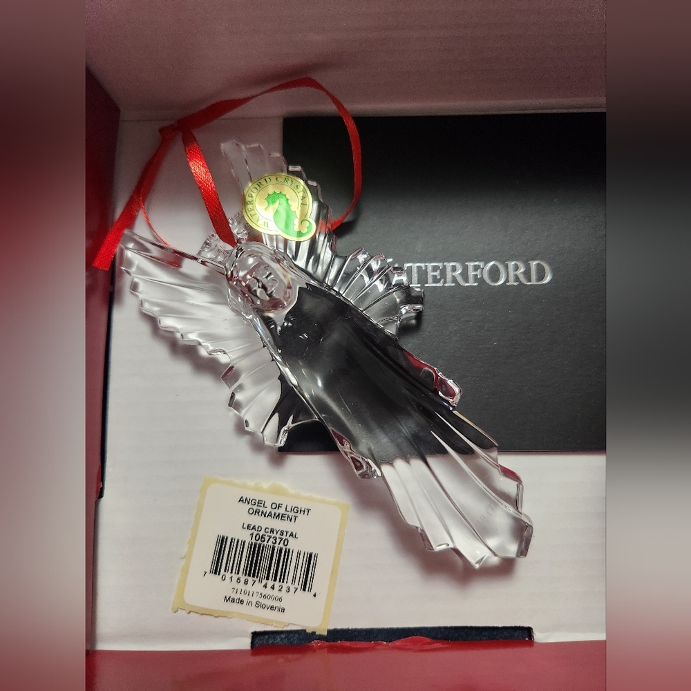 WATERFORD, CRYSTAL SCULPTURE ANGEL FIGURINE, ANGEL OF LIGHT, NEW